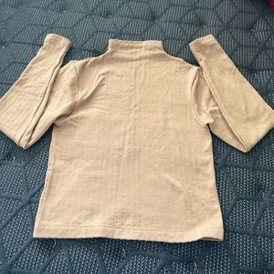 turtle neck long sleeve blouse